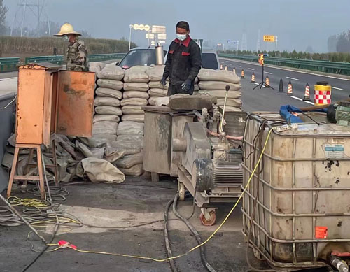 师宗高速路病害处理